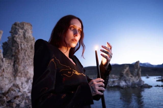 Chelsea Wolfe: THE DARK World Tour